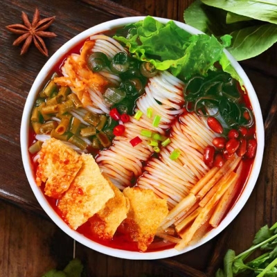螺久香螺蛳粉 柳州螺蛳粉   5.9 元    9块9包邮推荐，特价好货。