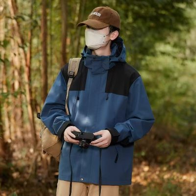 DESSO户外连帽冲锋衣款式男女同款外套礼物，24.90 元！